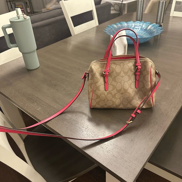 Coach Beige and Pink Crossbody Bag - Picture 3 of 3